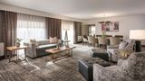 Crowne Plaza Providence-Warwick Suite