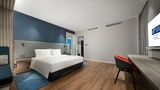 <b>Holiday Inn Express Zhuhai Gongbei Suite</b>. Images powered by <a href="https://www.leonardoworldwide.com/" title="Leonardo Worldwide" target="_blank">Leonardo</a>.