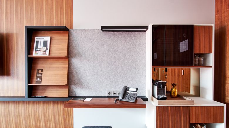<b>Ion City Hotel, Design Hotel Room</b>. Images powered by <a href="https://www.leonardoworldwide.com/" title="Leonardo Worldwide" target="_blank">Leonardo</a>.