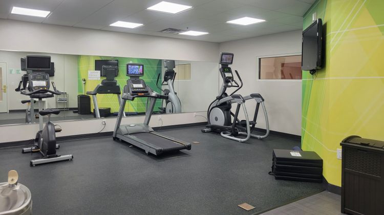 Holiday Inn Hotel & Suites Ann Arbor Health Club