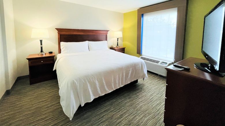 <b>Holiday Inn Express Suite</b>. Images powered by <a href="https://www.leonardoworldwide.com/" title="Leonardo Worldwide" target="_blank">Leonardo</a>.