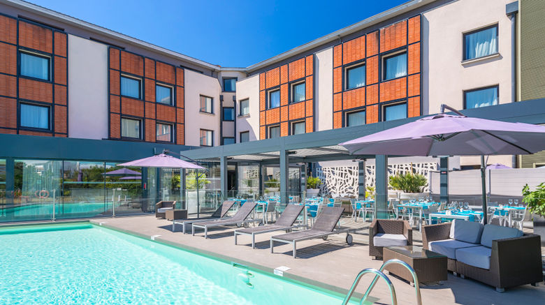 <b>Holiday Inn Toulouse Airport Pool</b>. Images powered by <a href="https://www.leonardoworldwide.com/" title="Leonardo Worldwide" target="_blank">Leonardo</a>.