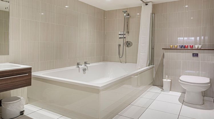 Admiral Rodney Hotel Room