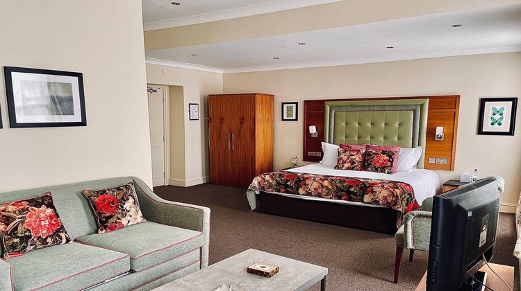 White Hart Hotel Room