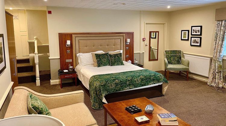White Hart Hotel Room