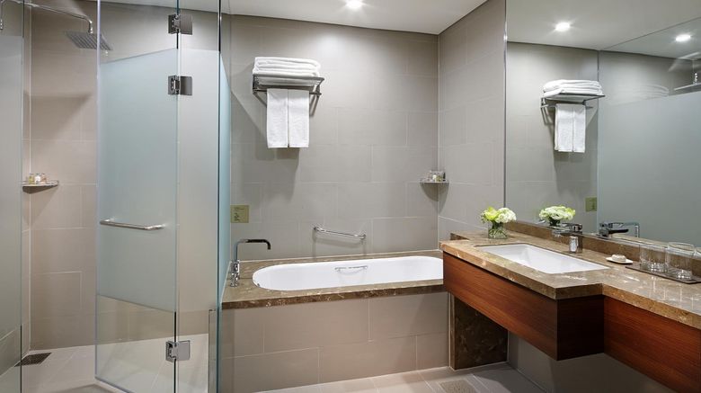 <b>Lotte City Hotel Ulsan Room</b>. Images powered by <a href="https://www.leonardoworldwide.com/" title="Leonardo Worldwide" target="_blank">Leonardo</a>.