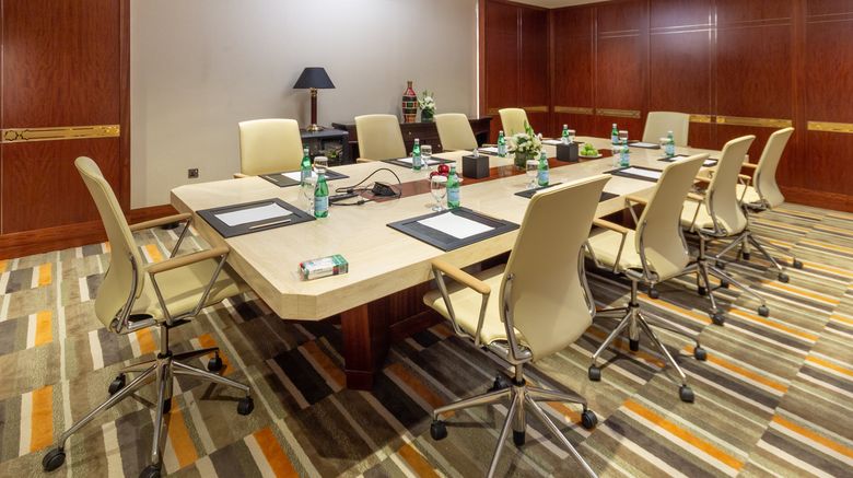 <b>Crowne Plaza Dubai Jumeirah Meeting</b>. Images powered by <a href="https://www.leonardoworldwide.com/" title="Leonardo Worldwide" target="_blank">Leonardo</a>.