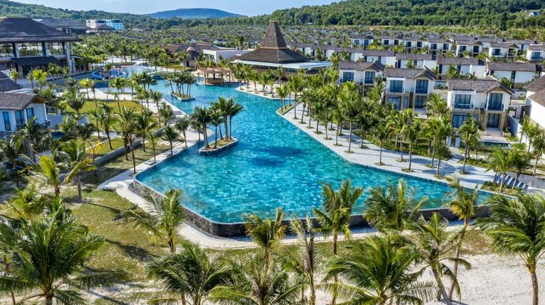 <b>New World Phu Quoc Resort Pool</b>. Images powered by <a href="https://www.leonardoworldwide.com/" title="Leonardo Worldwide" target="_blank">Leonardo</a>.