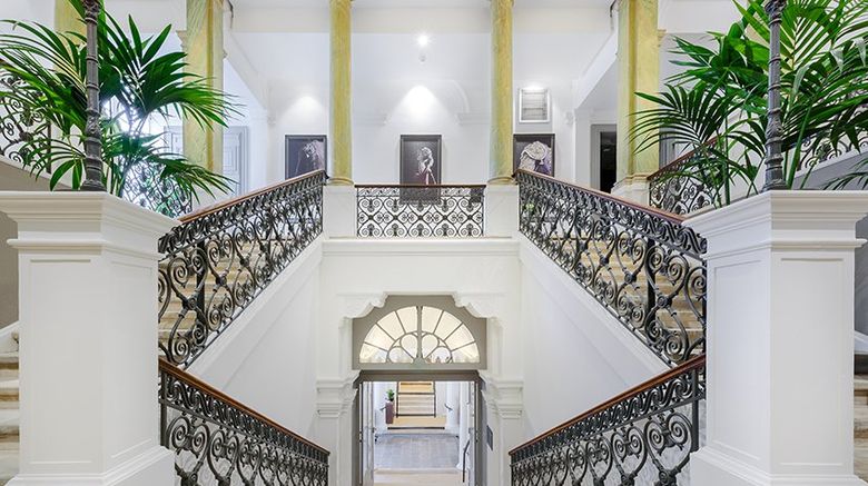 <b>Appart'City Nimes Arenes Lobby</b>. Images powered by <a href="https://www.leonardoworldwide.com/" title="Leonardo Worldwide" target="_blank">Leonardo</a>.