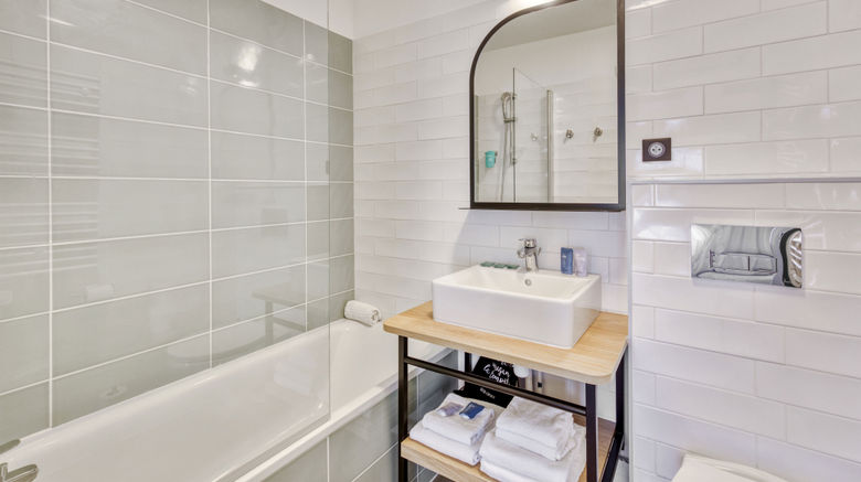 <b>Appart'City Clichy La Garenne Room</b>. Images powered by <a href="https://www.leonardoworldwide.com/" title="Leonardo Worldwide" target="_blank">Leonardo</a>.