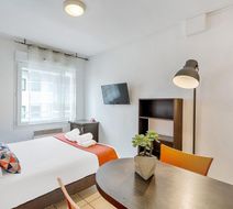 Appart'City Thonon les Bains Room
