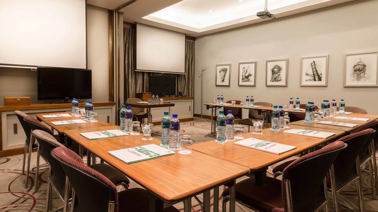 <b>Holiday Inn Johannesburg Rosebank Meeting</b>. Images powered by <a href="https://www.leonardoworldwide.com/" title="Leonardo Worldwide" target="_blank">Leonardo</a>.