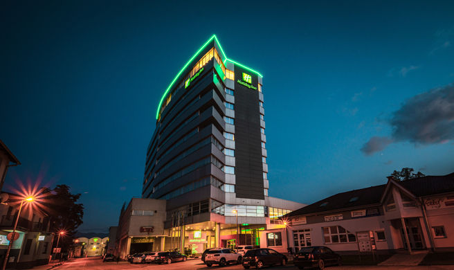 Holiday Inn Zilina Exterior