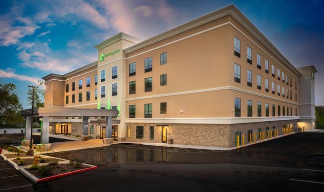 Holiday Inn St. Louis-Creve Coeur Exterior