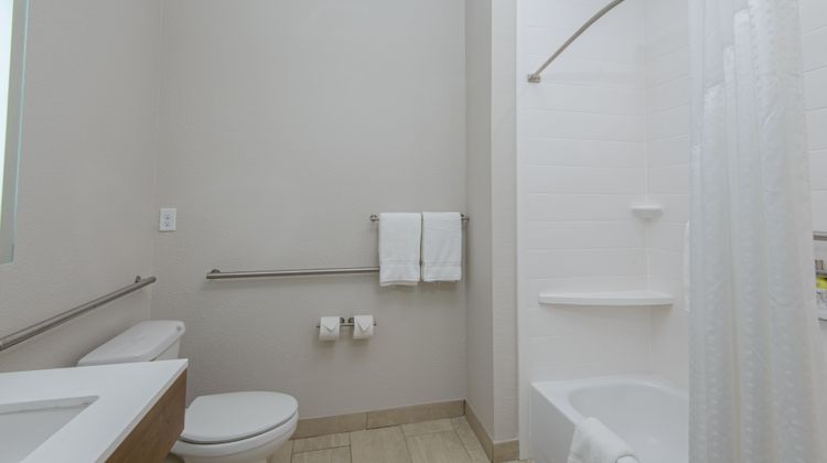 Holiday Inn Express Room
