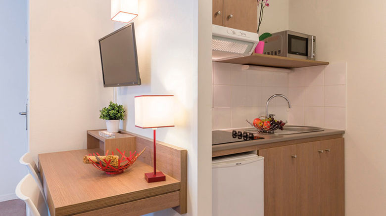 <b>Appart'City Saint Nazaire Ocean Room</b>. Images powered by <a href="https://www.leonardoworldwide.com/" title="Leonardo Worldwide" target="_blank">Leonardo</a>.
