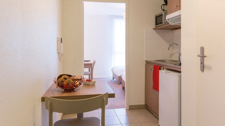 <b>Appart'City Saint Nazaire Ocean Room</b>. Images powered by <a href="https://www.leonardoworldwide.com/" title="Leonardo Worldwide" target="_blank">Leonardo</a>.