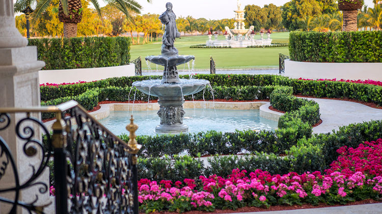 Trump National Doral Miami Exterior