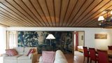 Crystal Hotel Suite