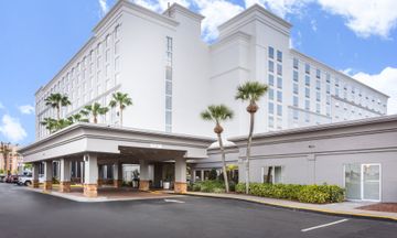 Holiday Inn & Suites Universal Orlando