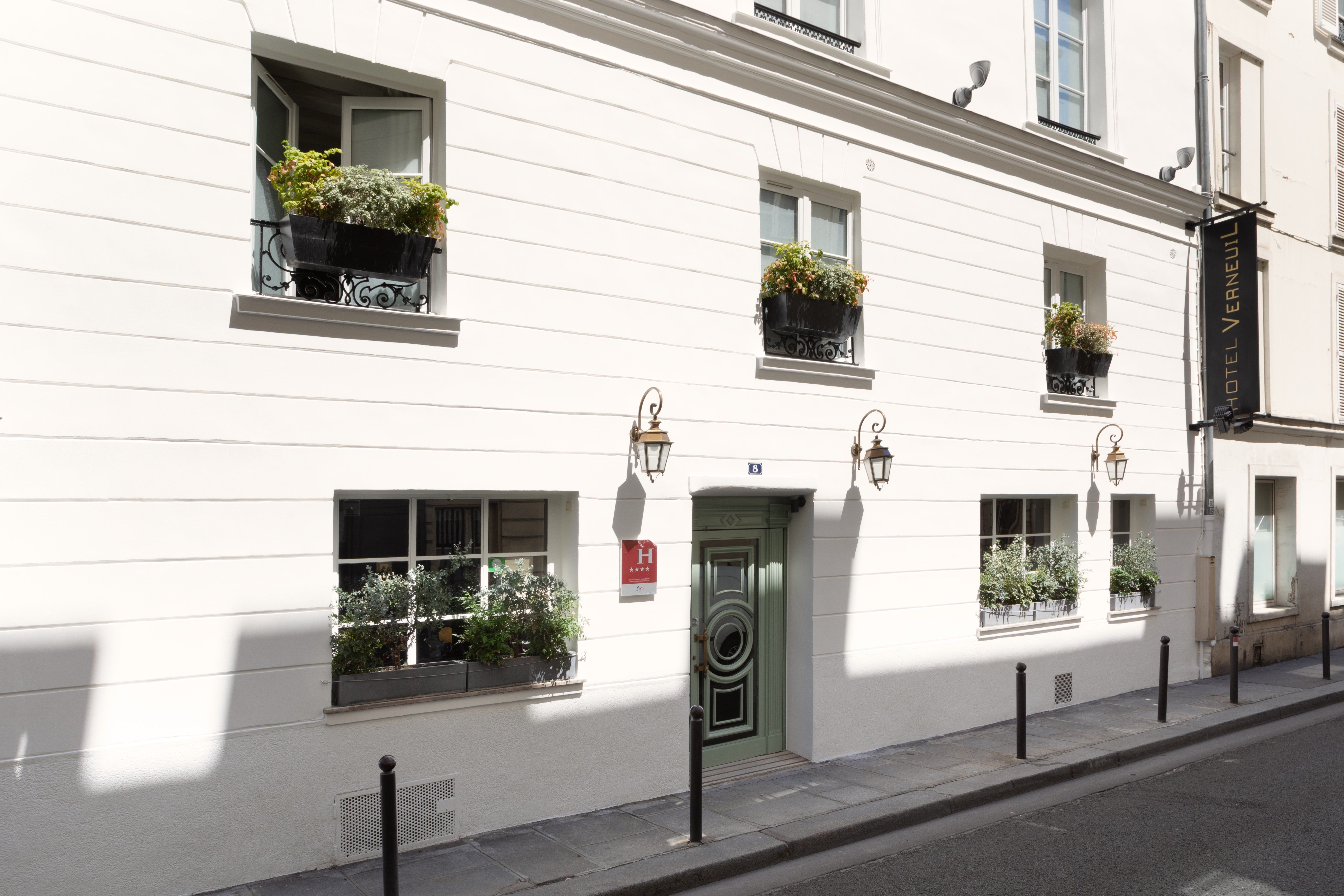 @RUGA pas de calais 6-4-2637 Hotel Pas de Calais- First Class Paris, France Hotels- GDS