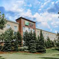 Holiday Inn Express & Stes Spruce Grove