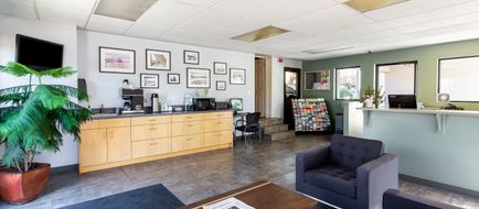 The Grove Inn Lobby