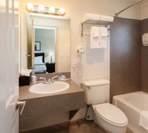 The Grove Inn Room
