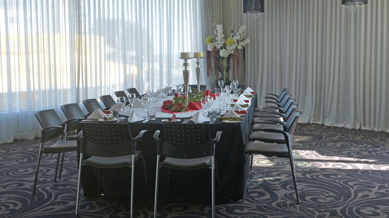 <b>Millennium Hotel New Plymouth Waterfront Meeting</b>. Images powered by <a href="https://www.leonardoworldwide.com/" title="Leonardo Worldwide" target="_blank">Leonardo</a>.