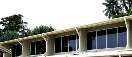 Huon Gulf Hotel & Apartments Exterior
