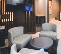 Holiday Inn Express Lobby