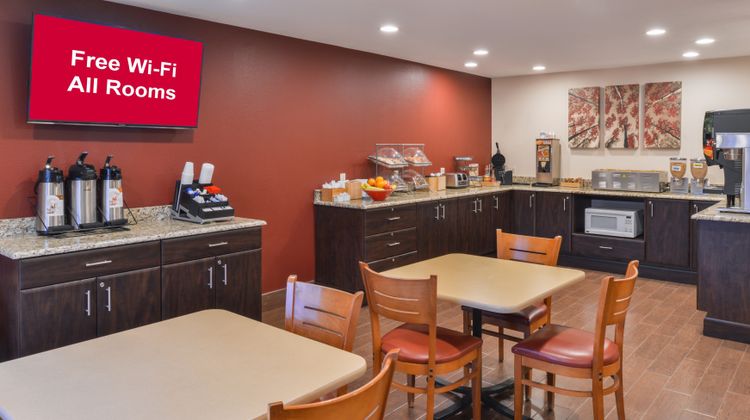 Red Roof Inn & Suites Danville Restaurant
