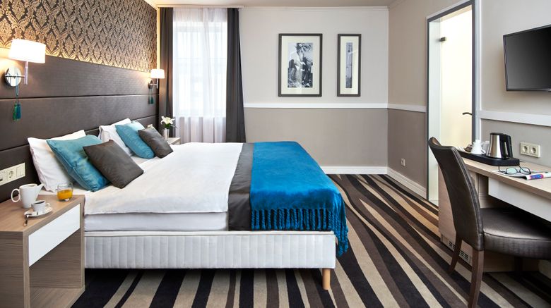 <b>Hotel Central Basilica Room</b>. Images powered by <a href="https://www.leonardoworldwide.com/" title="Leonardo Worldwide" target="_blank">Leonardo</a>.
