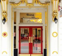 Union Square Plaza Hotel Exterior