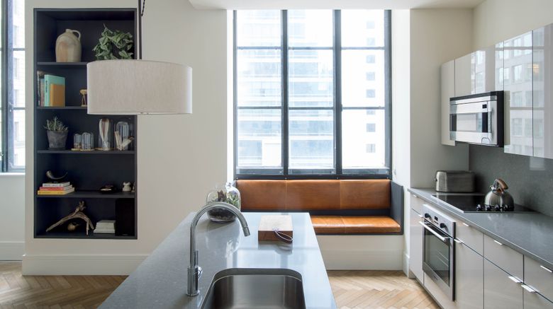 <b>ROOST Midtown Apartment Hotel Room</b>. Images powered by <a href="https://www.leonardoworldwide.com/" title="Leonardo Worldwide" target="_blank">Leonardo</a>.