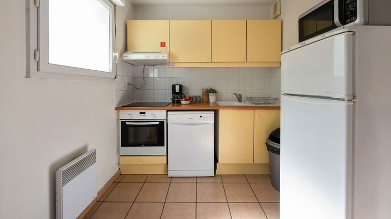 <b>Appart'City Dijon Ahuy Room</b>. Images powered by <a href="https://www.leonardoworldwide.com/" title="Leonardo Worldwide" target="_blank">Leonardo</a>.