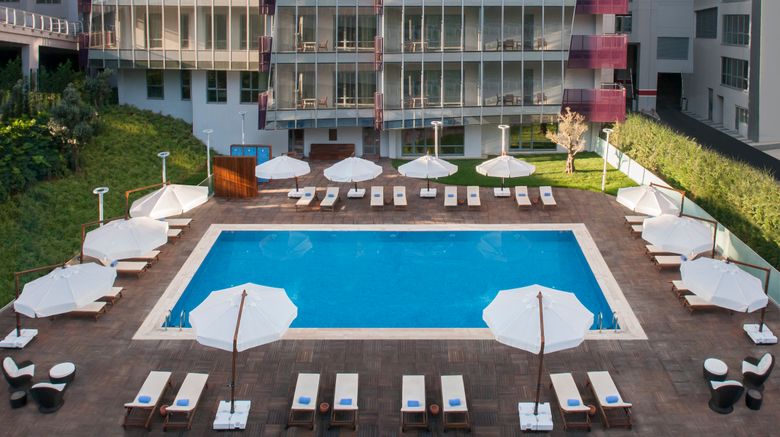 <b>Somerset Maslak Istanbul Pool</b>. Images powered by <a href="https://www.leonardoworldwide.com/" title="Leonardo Worldwide" target="_blank">Leonardo</a>.