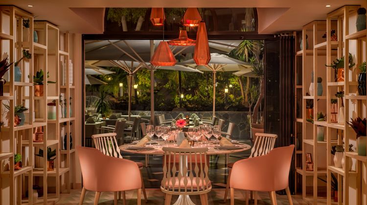 Sandy Beach Hotel Restaurant