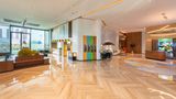 EVEN Hotels Nanjing Yangtze River Lobby