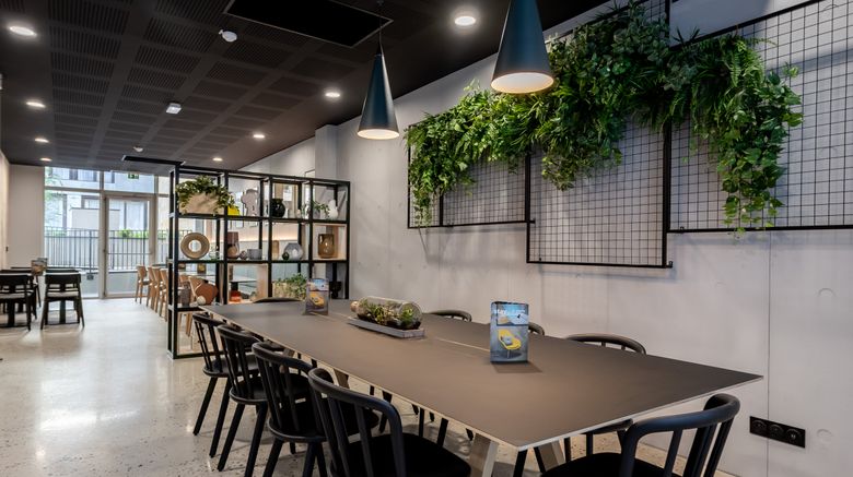 <b>Staycity Aparthotel Bordeaux Restaurant</b>. Images powered by <a href="https://www.leonardoworldwide.com/" title="Leonardo Worldwide" target="_blank">Leonardo</a>.