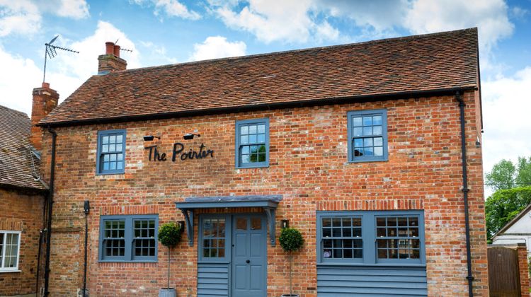 The Pointer Exterior