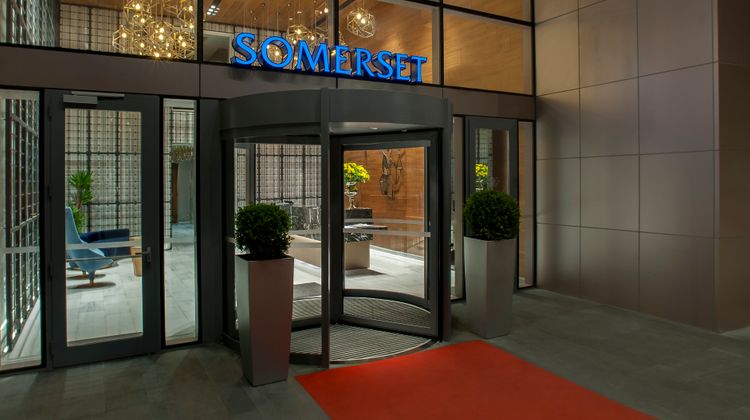 Somerset Maslak Istanbul Lobby