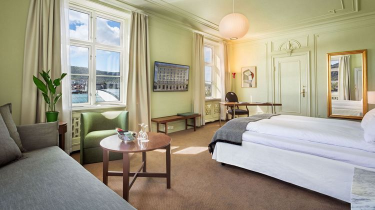 Grand Hotel Terminus Room