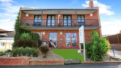 Waves Motel and Apartments Warrnambool