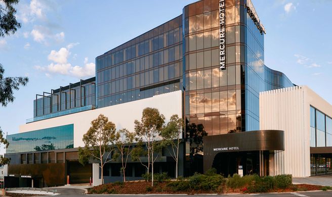 Mercure Melbourne Doncaster Exterior