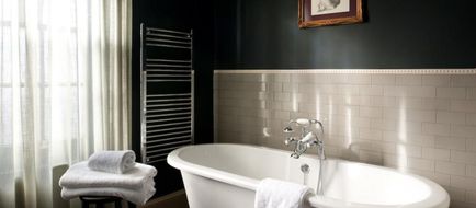 Crown & Thistle Hotel Room