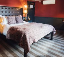 Crown & Thistle Hotel Room