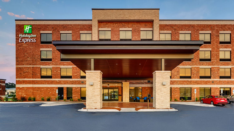 Holiday Inn Express Porters Neck Exterior