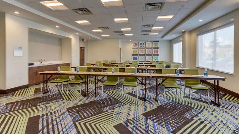 <b>Holiday Inn Express Porters Neck Meeting</b>. Images powered by <a href="https://www.leonardoworldwide.com/" title="Leonardo Worldwide" target="_blank">Leonardo</a>.