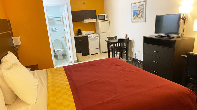 <b>Magnuson Hotel Bradenton Room</b>. Images powered by <a href="https://www.leonardoworldwide.com/" title="Leonardo Worldwide" target="_blank">Leonardo</a>.